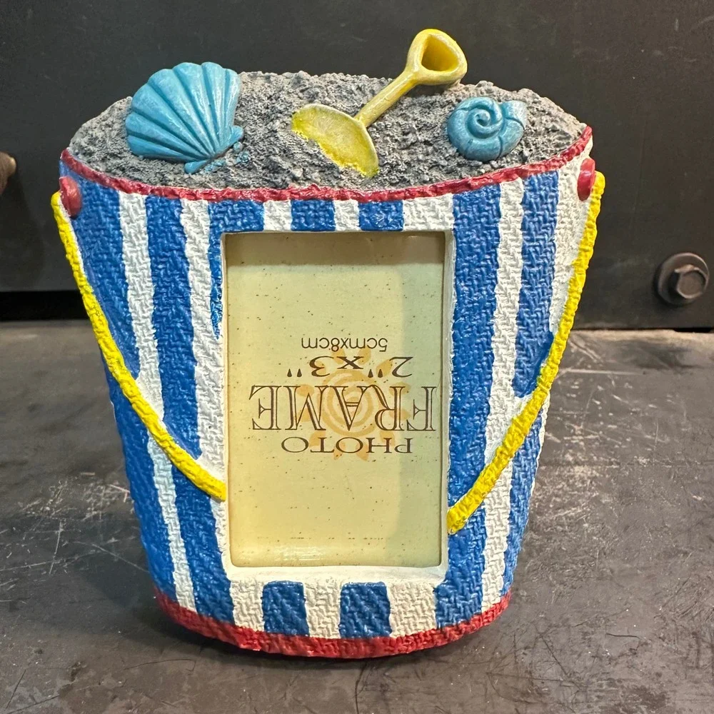 Beach Bucket Photo Frame Shell Sand‎ Shovel Nautical Coastal Decor 2x3